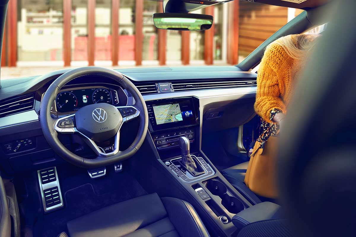VW Passat Cockpit