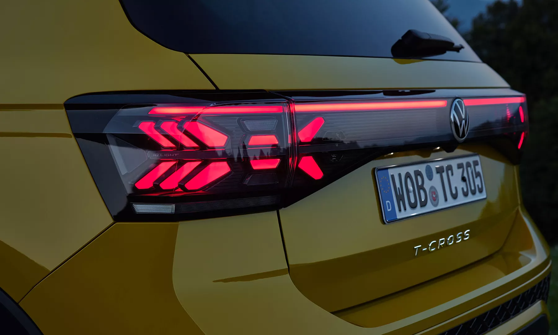ts0632_t-cross_exterior-rear-lighting